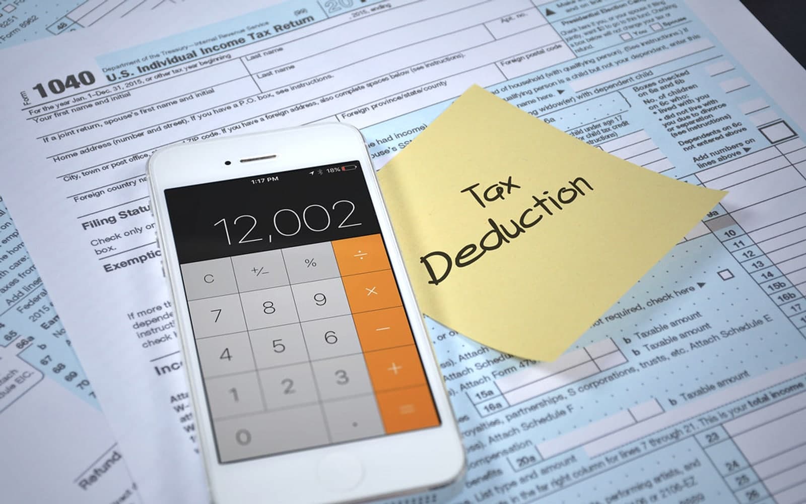 Editorial image for "The End of the Easy Expat Tax Story". Source image: Tax Deduction.